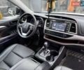Белый Тойота Хайлендер, объемом двигателя 3.46 л и пробегом 138 тыс. км за 21999 $, фото 19 на Automoto.ua