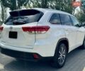 Білий Тойота Хайлендер, об'ємом двигуна 3.46 л та пробігом 70 тис. км за 26900 $, фото 14 на Automoto.ua
