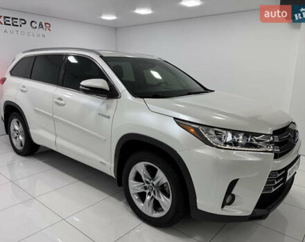 Белый Тойота Хайлендер, объемом двигателя 3.46 л и пробегом 100 тыс. км за 34000 $, фото 8 на Automoto.ua