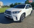 Білий Тойота Хайлендер, об'ємом двигуна 2.67 л та пробігом 64 тис. км за 25500 $, фото 1 на Automoto.ua
