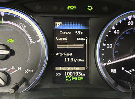 Белый Тойота Хайлендер, объемом двигателя 3.46 л и пробегом 100 тыс. км за 34000 $, фото 26 на Automoto.ua