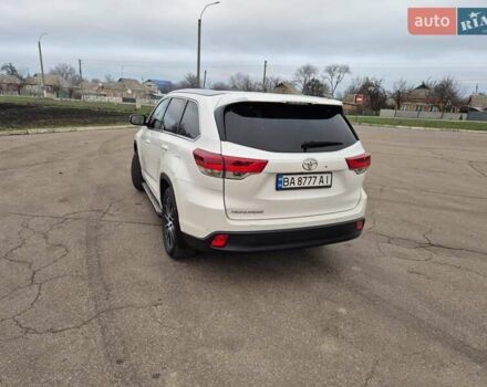Білий Тойота Хайлендер, об'ємом двигуна 2.67 л та пробігом 149 тис. км за 29500 $, фото 6 на Automoto.ua