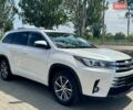 Білий Тойота Хайлендер, об'ємом двигуна 3.46 л та пробігом 70 тис. км за 26900 $, фото 15 на Automoto.ua
