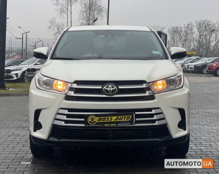 Білий Тойота Хайлендер, об'ємом двигуна 3.5 л та пробігом 60 тис. км за 31400 $, фото 1 на Automoto.ua