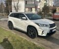 Білий Тойота Хайлендер, об'ємом двигуна 3.46 л та пробігом 89 тис. км за 39000 $, фото 4 на Automoto.ua