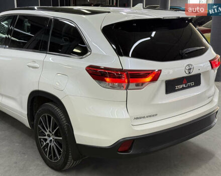 Белый Тойота Хайлендер, объемом двигателя 3.46 л и пробегом 74 тыс. км за 32900 $, фото 11 на Automoto.ua