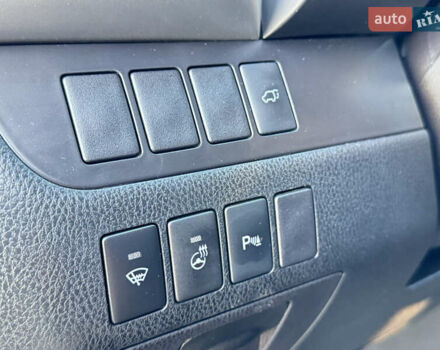 Белый Тойота Хайлендер, объемом двигателя 3.46 л и пробегом 149 тыс. км за 32700 $, фото 9 на Automoto.ua