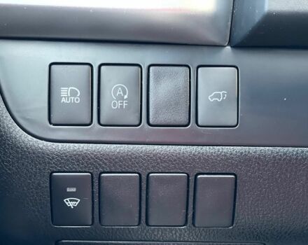 Белый Тойота Хайлендер, объемом двигателя 3.5 л и пробегом 125 тыс. км за 33600 $, фото 17 на Automoto.ua