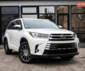 Белый Тойота Хайлендер, объемом двигателя 3.46 л и пробегом 26 тыс. км за 37950 $, фото 2 на Automoto.ua