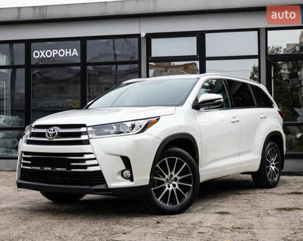 Белый Тойота Хайлендер, объемом двигателя 3.46 л и пробегом 26 тыс. км за 37950 $, фото 67 на Automoto.ua