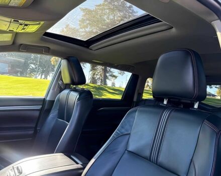 Белый Тойота Хайлендер, объемом двигателя 3.5 л и пробегом 36 тыс. км за 14000 $, фото 9 на Automoto.ua