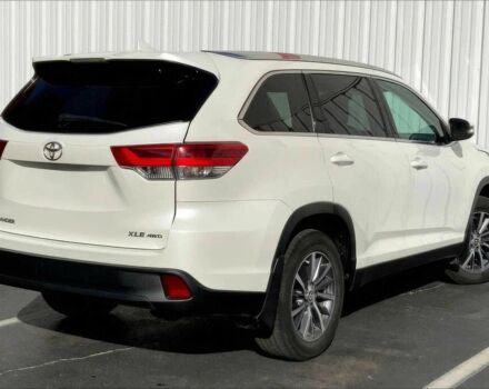 Белый Тойота Хайлендер, объемом двигателя 3.5 л и пробегом 43 тыс. км за 16700 $, фото 5 на Automoto.ua