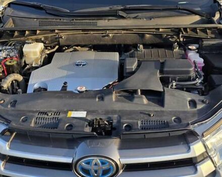 Білий Тойота Хайлендер, об'ємом двигуна 3.46 л та пробігом 98 тис. км за 35000 $, фото 19 на Automoto.ua