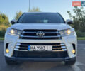 Белый Тойота Хайлендер, объемом двигателя 3.46 л и пробегом 149 тыс. км за 32700 $, фото 1 на Automoto.ua