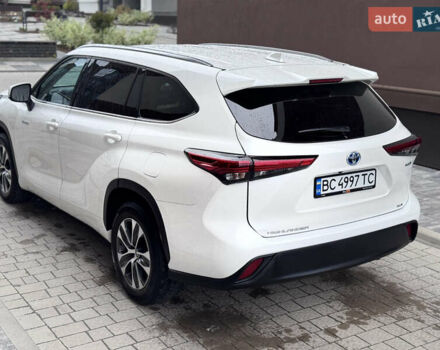 Тойота Хайлендер 2020 в Львове на Automoto.ua Белый Тойота Хайлендер, объемом двигателя 2.49 л и пробегом 60 тыс. км за 47500 $, фото 10 на Automoto.ua