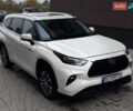 Тойота Хайлендер 2020 в Львове на Automoto.ua Белый Тойота Хайлендер, объемом двигателя 2.49 л и пробегом 60 тыс. км за 47500 $, фото 2 на Automoto.ua