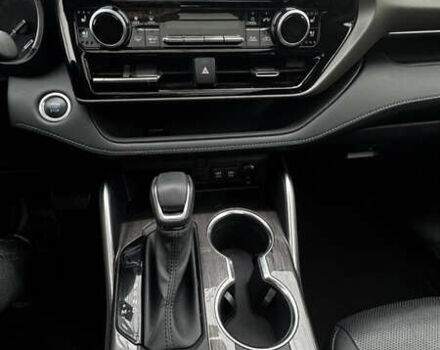 Білий Тойота Хайлендер, об'ємом двигуна 3.46 л та пробігом 49 тис. км за 44400 $, фото 9 на Automoto.ua