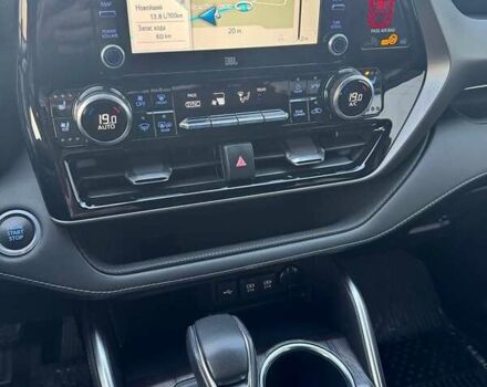 Белый Тойота Хайлендер, объемом двигателя 3.46 л и пробегом 21 тыс. км за 48000 $, фото 20 на Automoto.ua