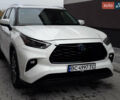 Тойота Хайлендер 2020 в Львове на Automoto.ua Белый Тойота Хайлендер, объемом двигателя 2.49 л и пробегом 60 тыс. км за 47500 $, фото 18 на Automoto.ua