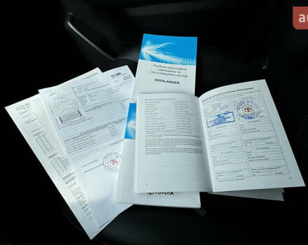 Білий Тойота Хайлендер, об'ємом двигуна 3.46 л та пробігом 49 тис. км за 44400 $, фото 33 на Automoto.ua