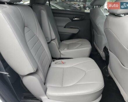 Белый Тойота Хайлендер, объемом двигателя 2.49 л и пробегом 100 тыс. км за 15300 $, фото 10 на Automoto.ua