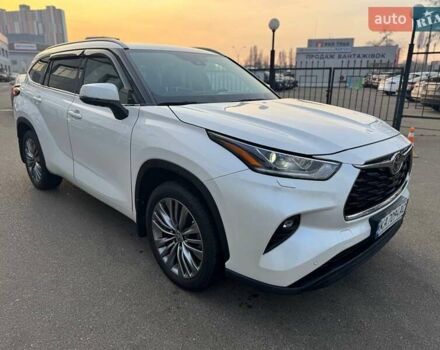 Белый Тойота Хайлендер, объемом двигателя 3.46 л и пробегом 21 тыс. км за 48000 $, фото 7 на Automoto.ua
