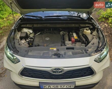 Белый Тойота Хайлендер, объемом двигателя 3.46 л и пробегом 93 тыс. км за 38000 $, фото 16 на Automoto.ua