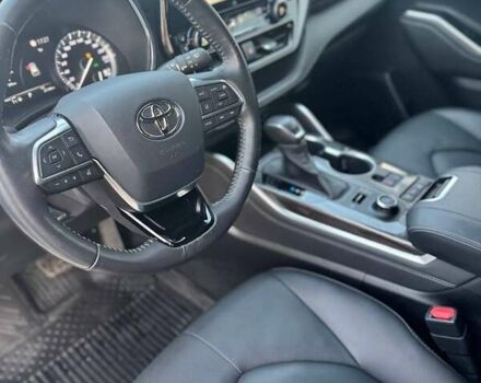 Белый Тойота Хайлендер, объемом двигателя 3.46 л и пробегом 21 тыс. км за 48000 $, фото 18 на Automoto.ua