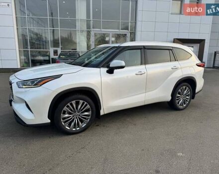 Белый Тойота Хайлендер, объемом двигателя 3.46 л и пробегом 21 тыс. км за 48000 $, фото 10 на Automoto.ua
