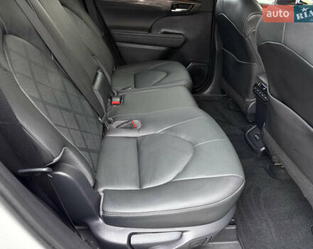 Белый Тойота Хайлендер, объемом двигателя 3.46 л и пробегом 52 тыс. км за 42500 $, фото 35 на Automoto.ua