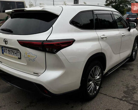 Белый Тойота Хайлендер, объемом двигателя 3.46 л и пробегом 49 тыс. км за 44500 $, фото 5 на Automoto.ua