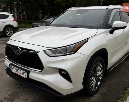 Белый Тойота Хайлендер, объемом двигателя 3.46 л и пробегом 49 тыс. км за 44500 $, фото 2 на Automoto.ua