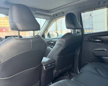 Белый Тойота Хайлендер, объемом двигателя 3.46 л и пробегом 21 тыс. км за 48000 $, фото 17 на Automoto.ua