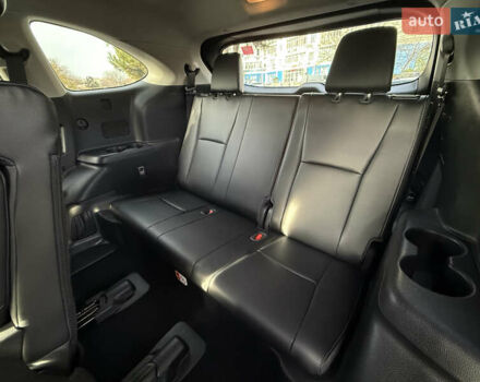 Белый Тойота Хайлендер, объемом двигателя 3.46 л и пробегом 52 тыс. км за 42500 $, фото 28 на Automoto.ua