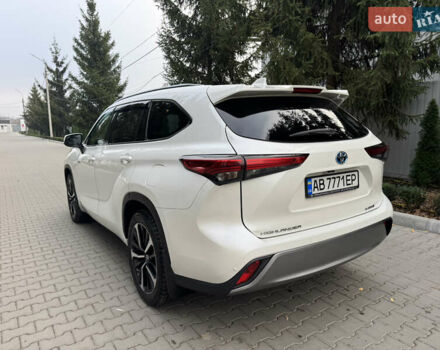 Білий Тойота Хайлендер, об'ємом двигуна 2.49 л та пробігом 81 тис. км за 52000 $, фото 4 на Automoto.ua