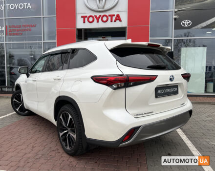 Білий Тойота Хайлендер, об'ємом двигуна 2.5 л та пробігом 81 тис. км за 50225 $, фото 5 на Automoto.ua