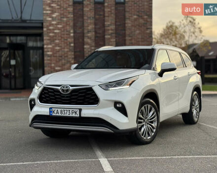 Белый Тойота Хайлендер, объемом двигателя 3.46 л и пробегом 41 тыс. км за 46700 $, фото 4 на Automoto.ua