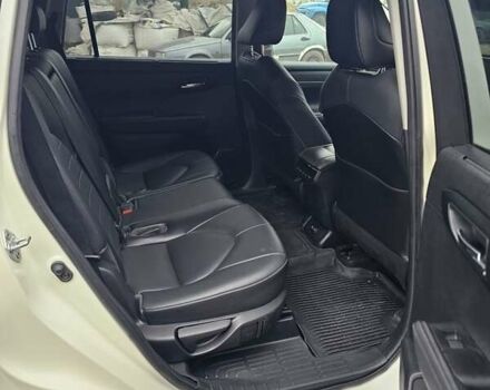 Білий Тойота Хайлендер, об'ємом двигуна 3.5 л та пробігом 88 тис. км за 45000 $, фото 3 на Automoto.ua