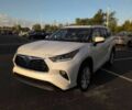 Тойота Хайлендер 2021 в Кривом Роге на Automoto.ua Белый Тойота Хайлендер, объемом двигателя 2.5 л и пробегом 21 тыс. км за 30100 $, фото 2 на Automoto.ua