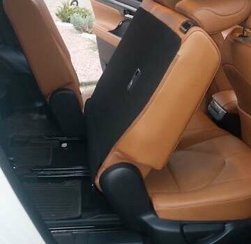 Білий Тойота Хайлендер, об'ємом двигуна 2.49 л та пробігом 20 тис. км за 62000 $, фото 14 на Automoto.ua