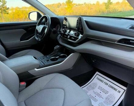 Білий Тойота Хайлендер, об'ємом двигуна 3.5 л та пробігом 33 тис. км за 13000 $, фото 6 на Automoto.ua