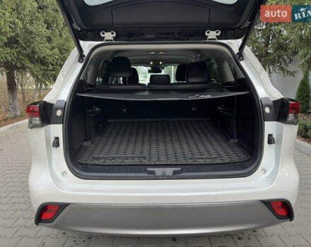 Білий Тойота Хайлендер, об'ємом двигуна 2.49 л та пробігом 81 тис. км за 52000 $, фото 5 на Automoto.ua