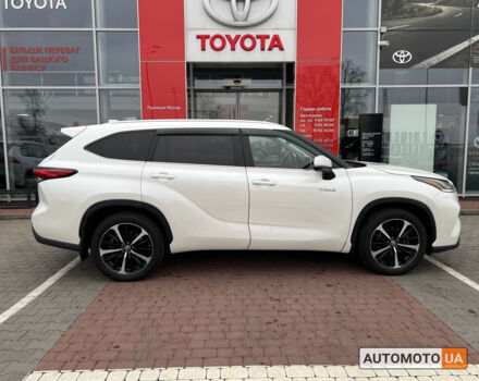 Білий Тойота Хайлендер, об'ємом двигуна 2.5 л та пробігом 81 тис. км за 50225 $, фото 7 на Automoto.ua
