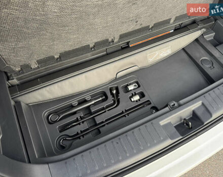 Белый Тойота Хайлендер, объемом двигателя 3.46 л и пробегом 41 тыс. км за 46700 $, фото 54 на Automoto.ua