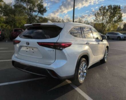 Тойота Хайлендер 2021 в Кривом Роге на Automoto.ua Белый Тойота Хайлендер, объемом двигателя 2.5 л и пробегом 21 тыс. км за 30100 $, фото 7 на Automoto.ua