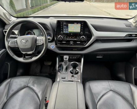 Білий Тойота Хайлендер, об'ємом двигуна 2.49 л та пробігом 81 тис. км за 52000 $, фото 9 на Automoto.ua