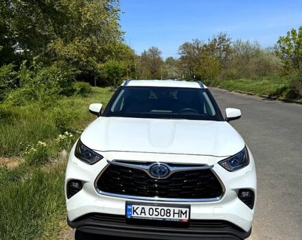 Белый Тойота Хайлендер, объемом двигателя 2.5 л и пробегом 41 тыс. км за 56500 $, фото 4 на Automoto.ua