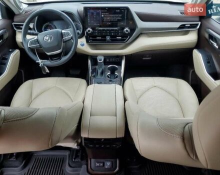 Белый Тойота Хайлендер, объемом двигателя 2.49 л и пробегом 91 тыс. км за 17500 $, фото 7 на Automoto.ua