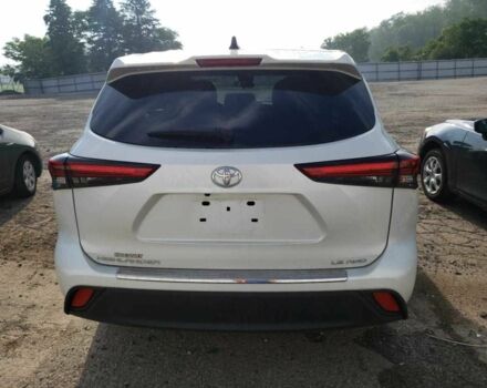 Білий Тойота Хайлендер, об'ємом двигуна 3.5 л та пробігом 5 тис. км за 15000 $, фото 3 на Automoto.ua