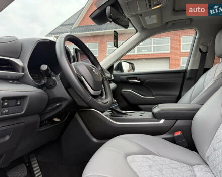 Белый Тойота Хайлендер, объемом двигателя 2.49 л и пробегом 39 тыс. км за 46500 $, фото 8 на Automoto.ua